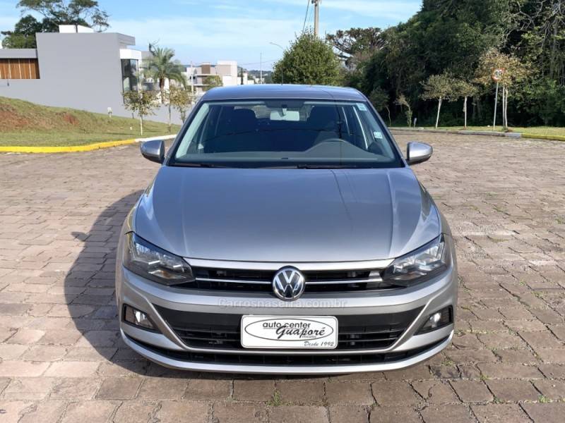 VOLKSWAGEN - POLO - 2018/2018 - Prata - R$ 73.800,00