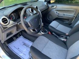 FORD - FIESTA - 2013/2013 - Branca - Sob Consulta