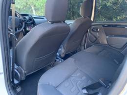 RENAULT - DUSTER - 2015/2016 - Branca - R$ 65.800,00