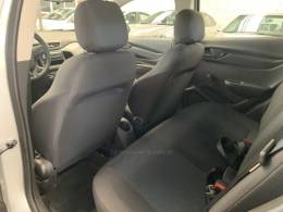 CHEVROLET - ONIX - 2018/2018 - Prata - R$ 49.800,00