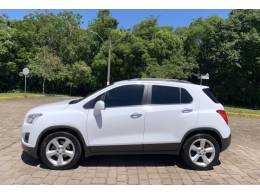 CHEVROLET - TRACKER - 2015/2015 - Branca - Sob Consulta