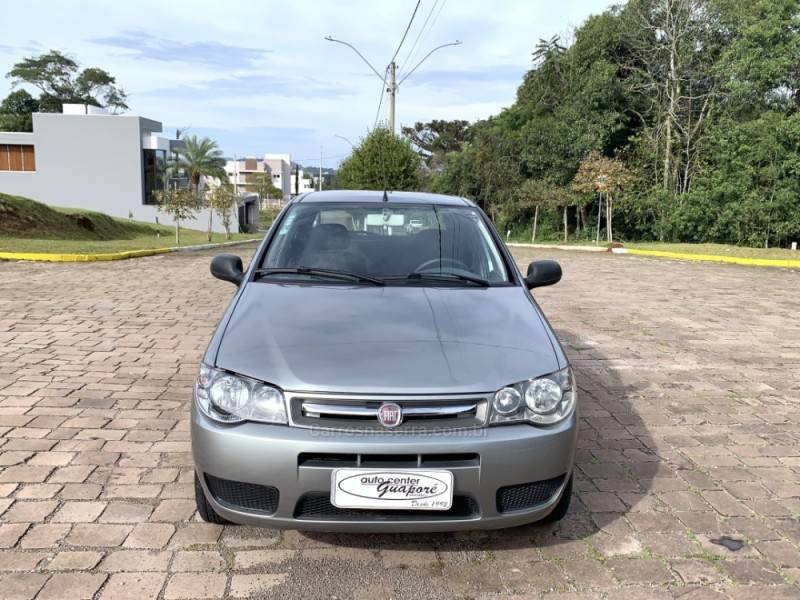 FIAT - PALIO - 2010/2011 - Prata - R$ 28.800,00