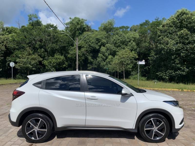 HONDA - HR-V - 2019/2020 - Branca - R$ 115.800,00