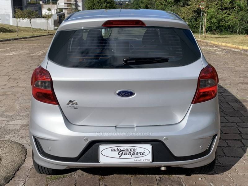 FORD - KA - 2020/2020 - Prata - R$ 59.800,00