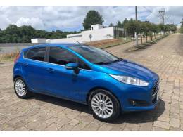 FORD - FIESTA - 2014/2014 - Azul - R$ 47.800,00