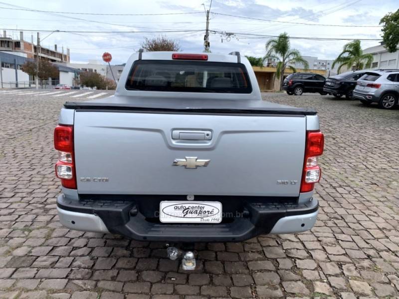 CHEVROLET - S10 - 2012/2013 - Prata - R$ 96.800,00