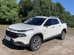 FIAT - TORO - 2020/2021 - Branca - R$ 126.800,00