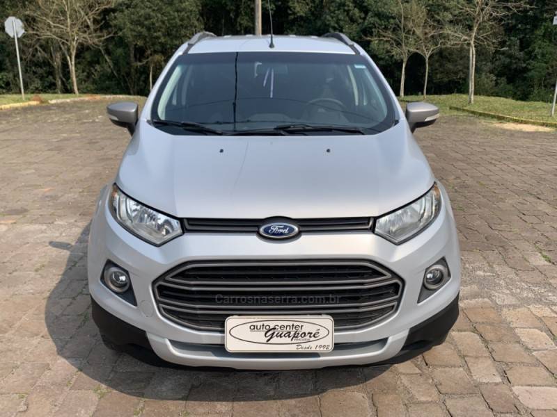 FORD - ECOSPORT - 2013/2014 - Prata - R$ 56.800,00