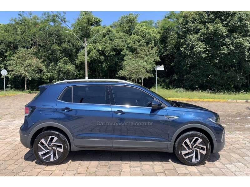 VOLKSWAGEN - T-CROSS - 2024/2025 - Azul - R$ 156.800,00