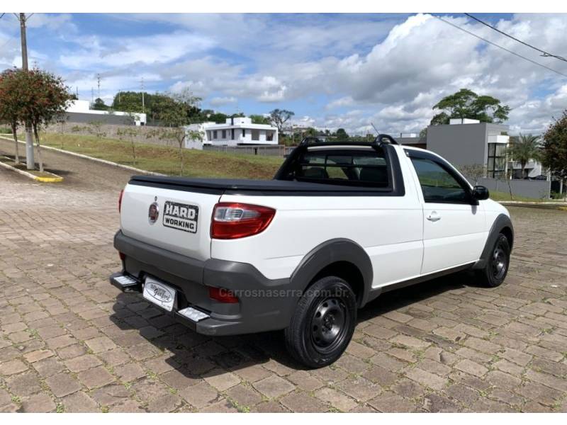 FIAT - STRADA - 2017/2017 - Branca - R$ 57.800,00