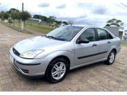 FORD - FOCUS - 2008/2008 - Prata - R$ 28.800,00