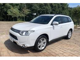 MITSUBISHI - OUTLANDER - 2014/2015 - Branca - R$ 75.800,00