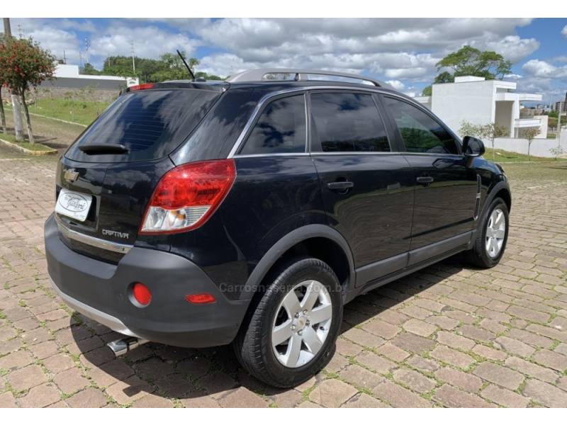 CHEVROLET - CAPTIVA - 2012/2012 - Preta - R$ 46.800,00