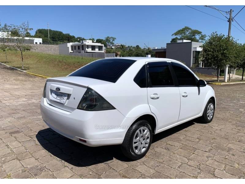 FORD - FIESTA - 2013/2013 - Branca - Sob Consulta