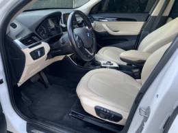 BMW - X1 - 2017/2017 - Branca - R$ 129.800,00