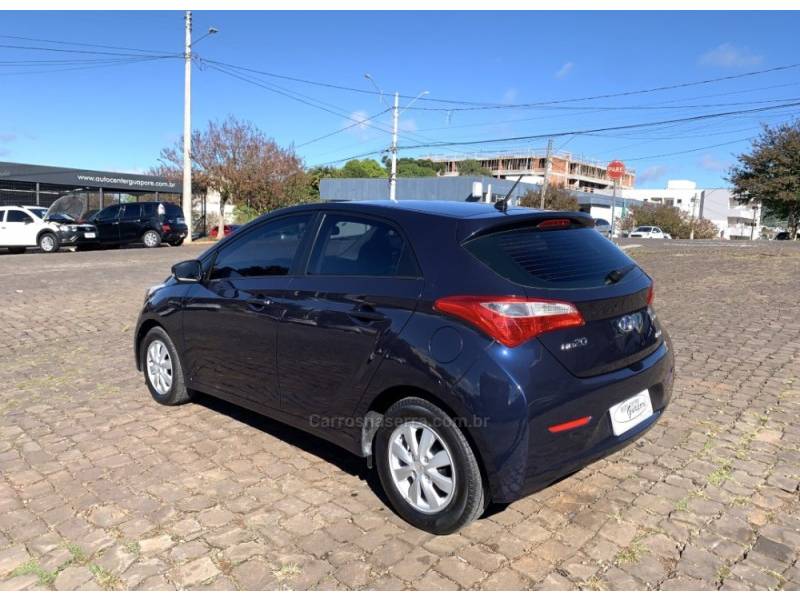 HYUNDAI - HB20 - 2013/2013 - Azul - R$ 49.800,00