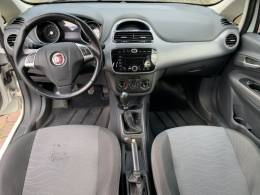 FIAT - PUNTO - 2015/2016 - Branca - R$ 45.800,00