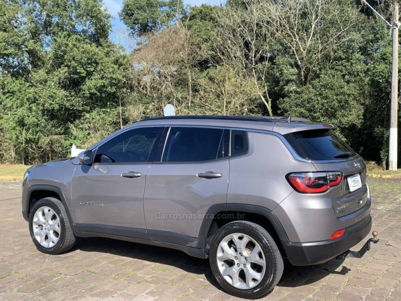 JEEP - COMPASS - 2021/2021 - Cinza - R$ 135.800,00