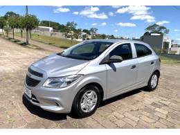 CHEVROLET - ONIX - 2018/2018 - Prata - R$ 49.800,00