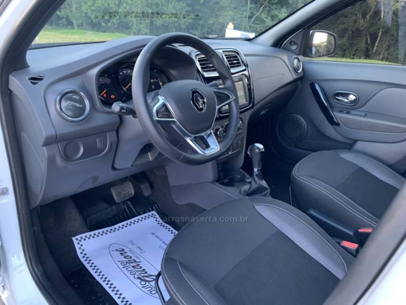 RENAULT - LOGAN - 2020/2021 - Branca - R$ 65.800,00