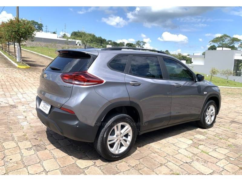 CHEVROLET - TRACKER - 2023/2023 - Cinza - R$ 108.800,00