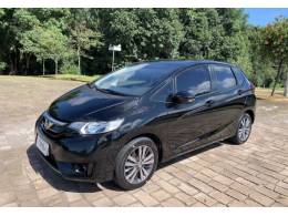 HONDA - FIT - 2015/2016 - Preta - R$ 72.800,00